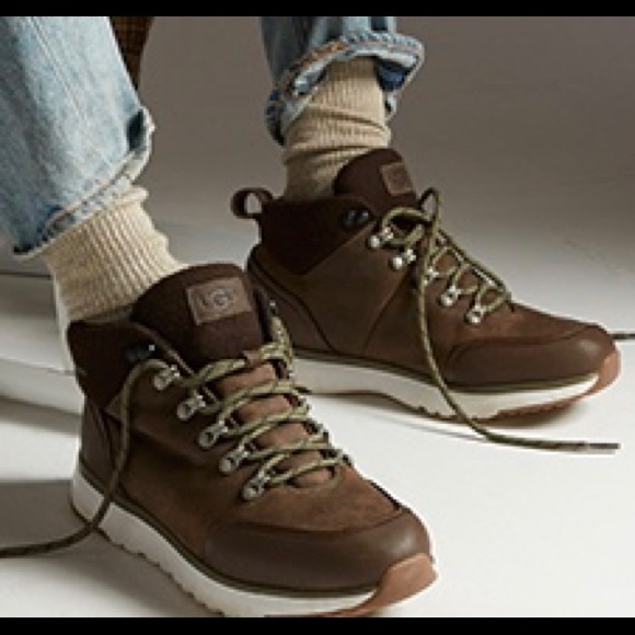 ugg mens olivert boots